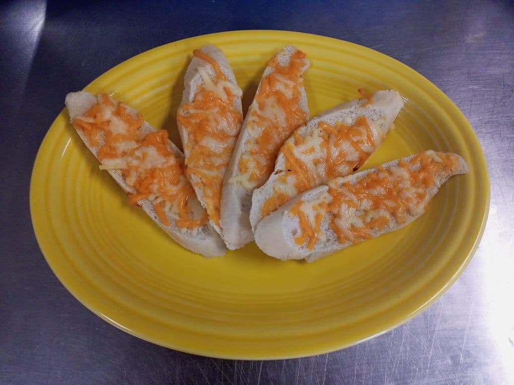 Garlic Baguette with Cheese (5)