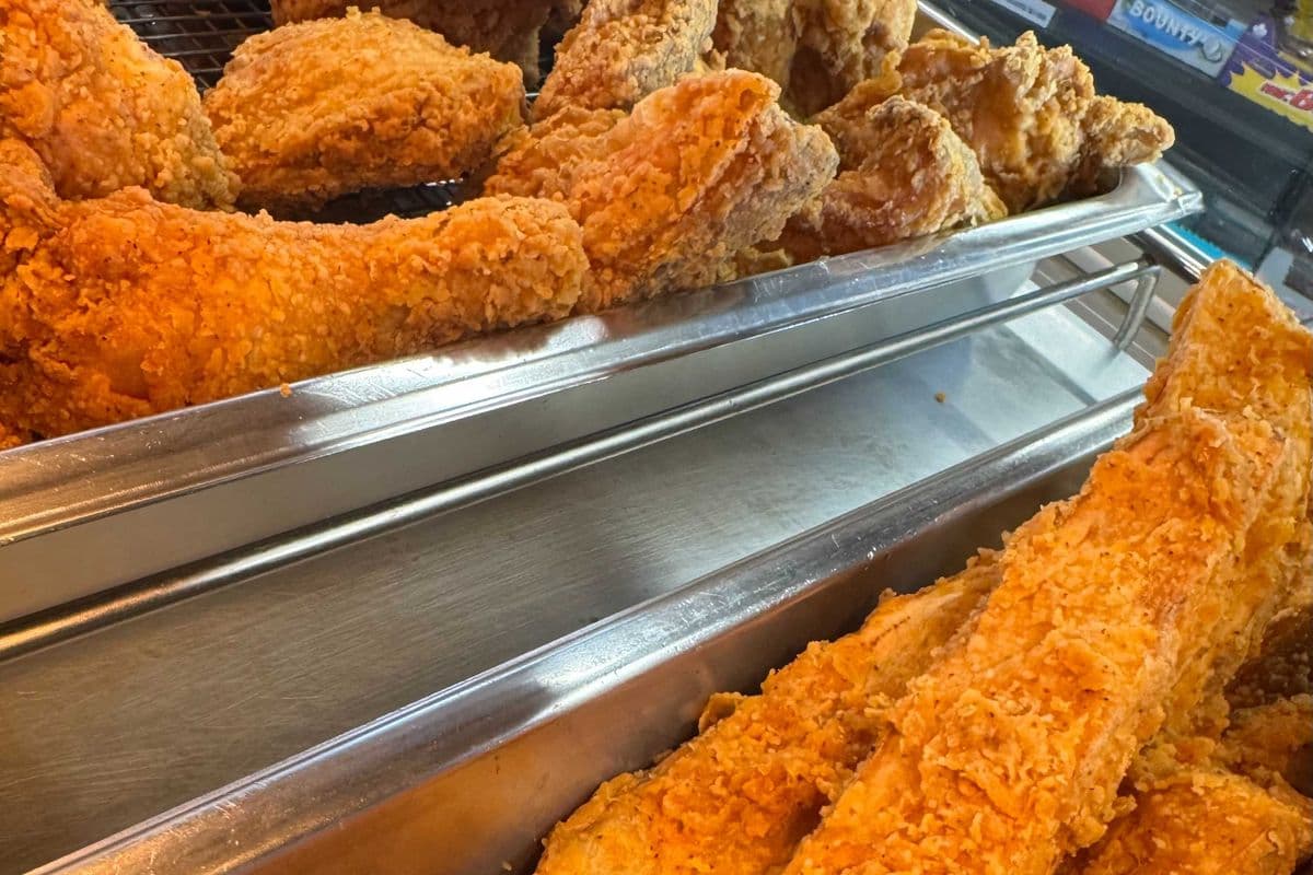 *12 pcs Chicken (MIX) + 12 Mojos * $48*****