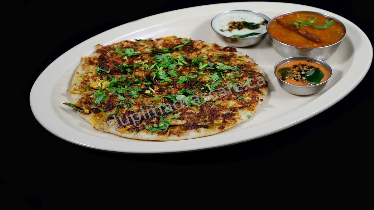 Kanchipuram Kara Uttapam (Madras Special)