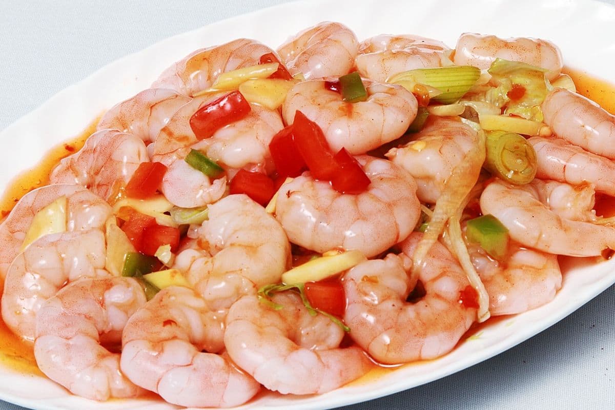 Steamed Split Prawn with Garlic
