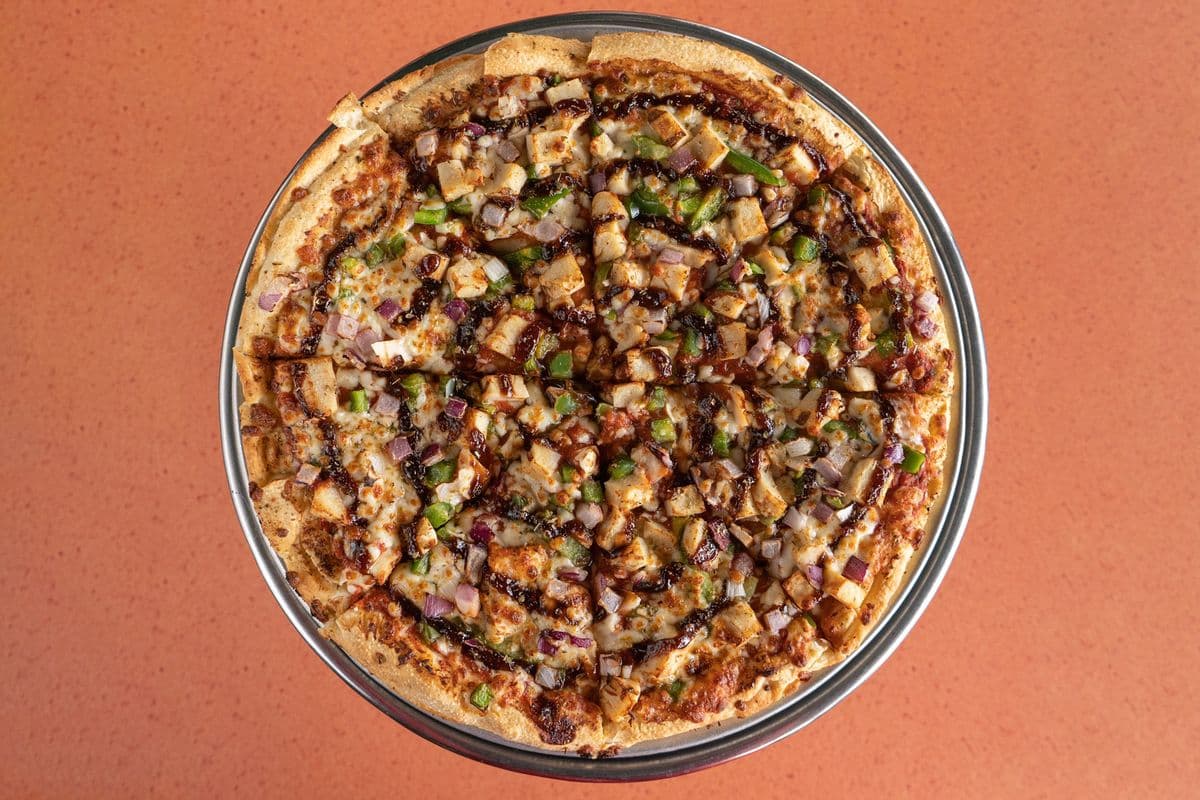 16" Large BBQ Chicken Pizza