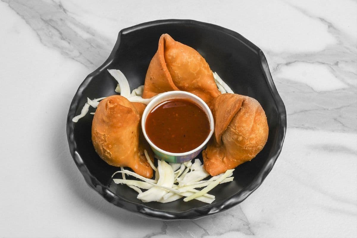 Samosa (2 pcs)