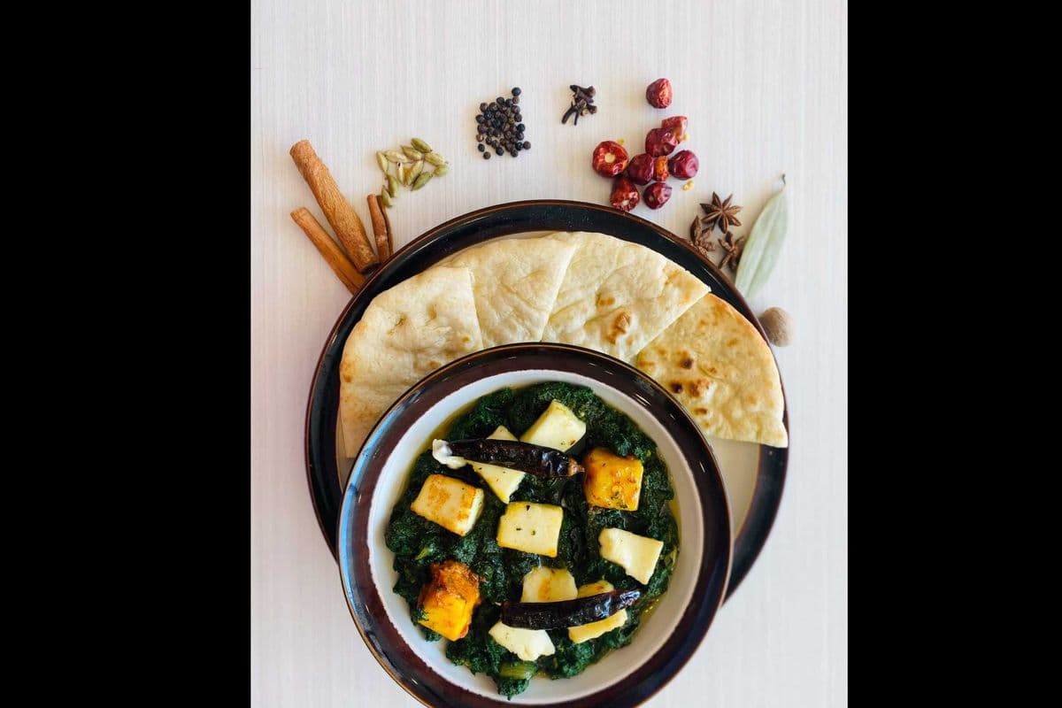 Palak Paneer W/Naan Bread