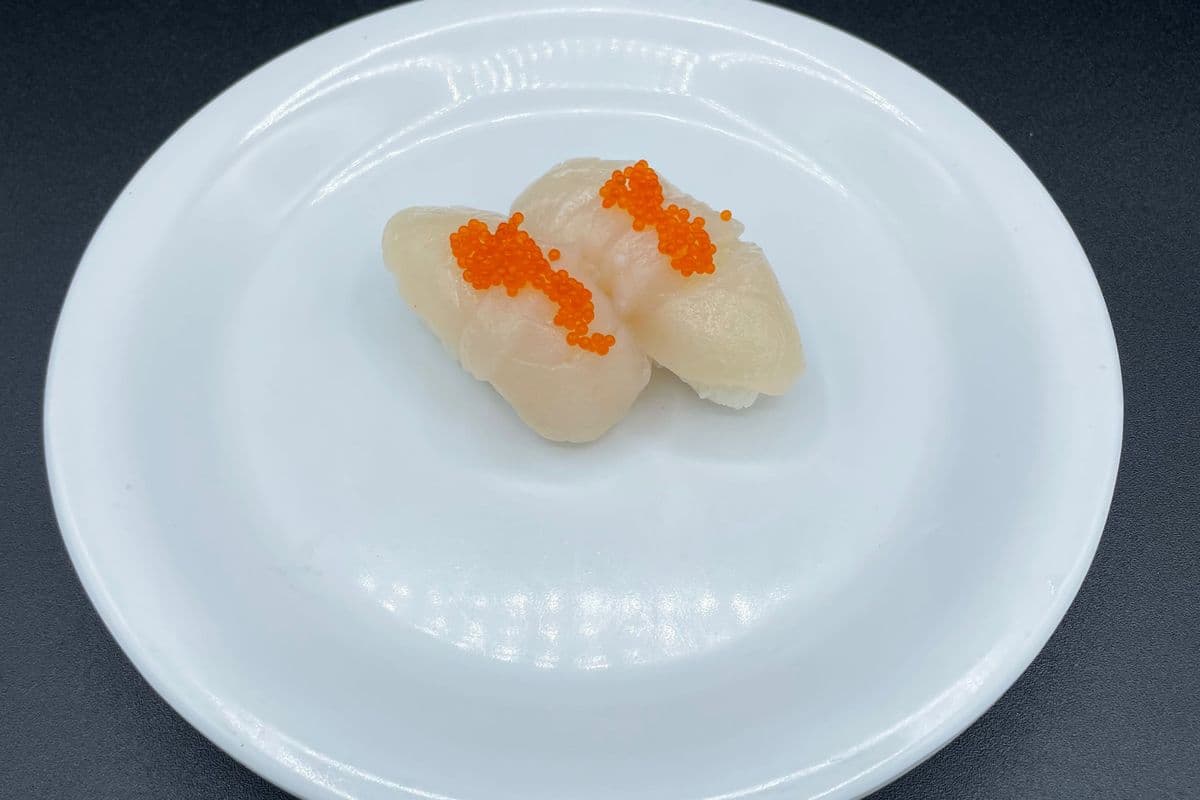 312. Scallop (Hotategai) Sushi (2 pcs)