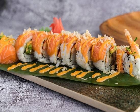 Crazy Dragon Roll (8 pcs)