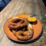 Warm Baked Pretzels