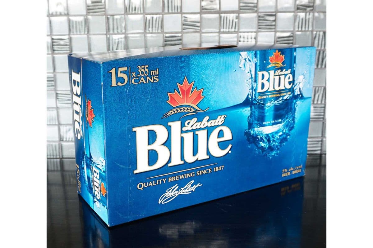 Labatt Blue 15 pack (15 x 355 ml Cans)