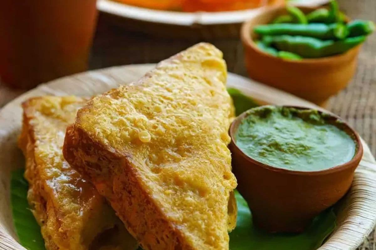 Bread Pakora (One Pcs)