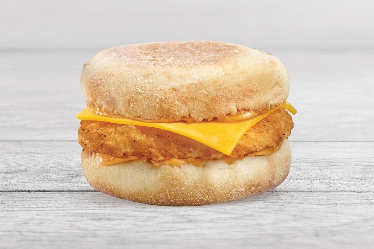Sandwich déjeuner poulet chipotle et cheddar / Spicy Chipotle Chicken & Cheddar