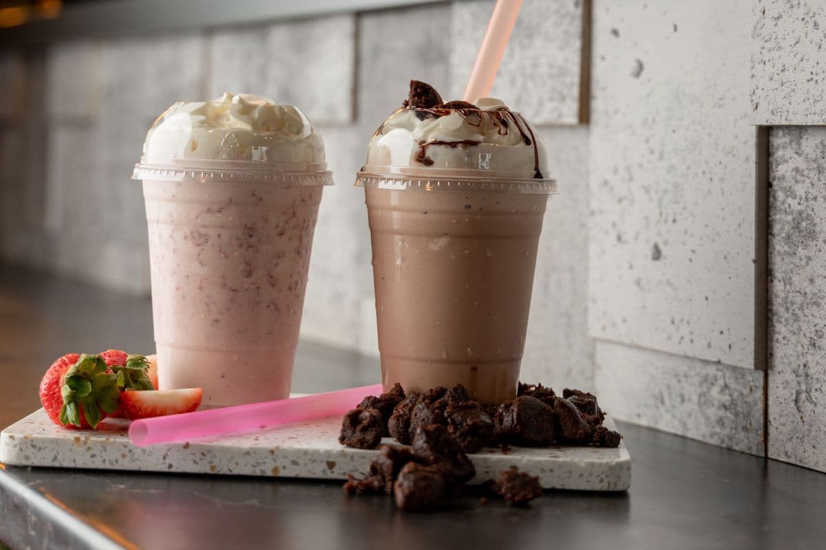Cherry Shake (16 OZ)