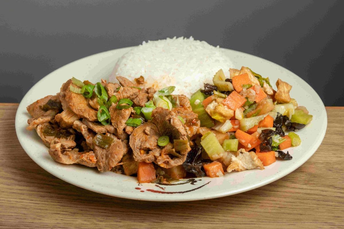 Spicy Sour Pork Rice and Coca Cola 岐山肉臊子饭 送可乐