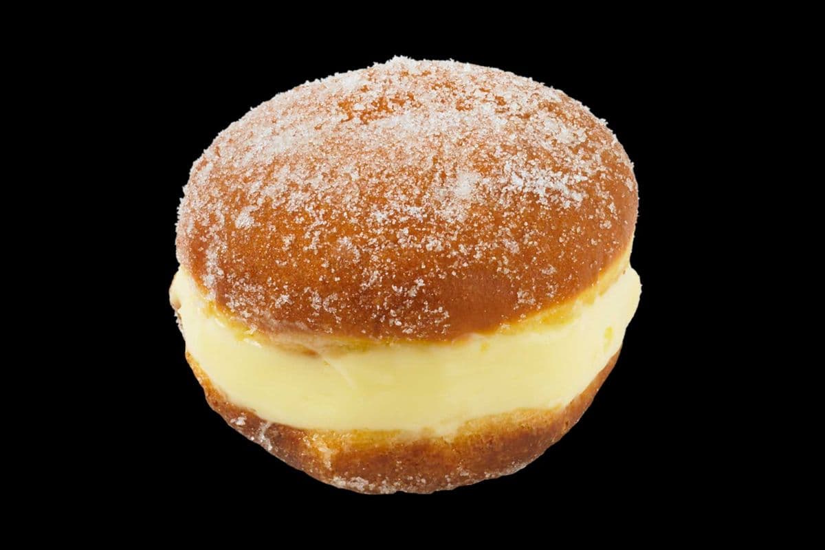 Vanilla Cream-Filled Donut (Bola de Berlim)