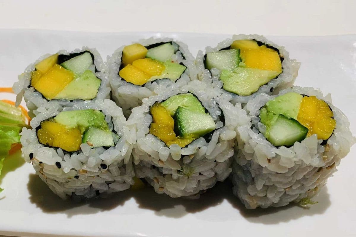 Mangue (6 Mcx) / Mango Roll (6 Pcs)