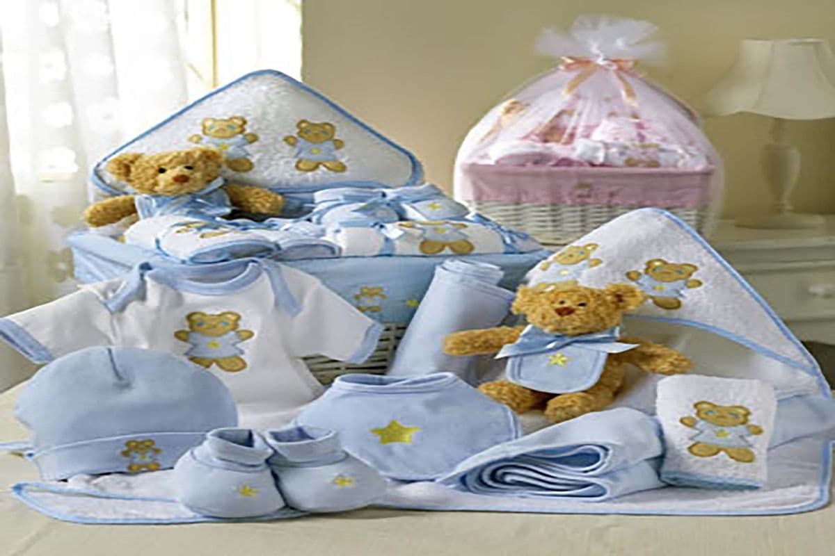 Comfy Newborn Basket For Boy