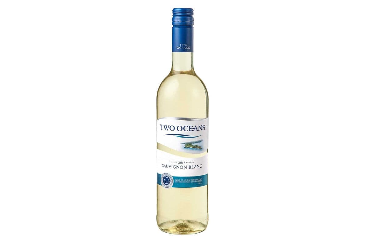 Two Oceans Sauvignon Blanc (South Africa) (750 ml) (1 x 750ml)