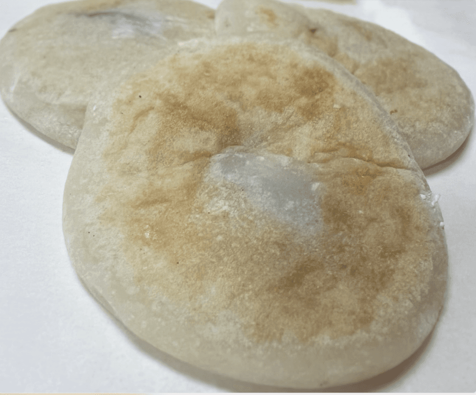 Pan-Fried Red Bean Mochi (1 pc)