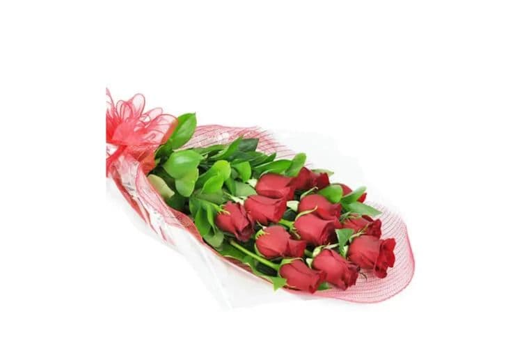 Perfect Wrapped Long-Stemmed Red Roses Deluxe
