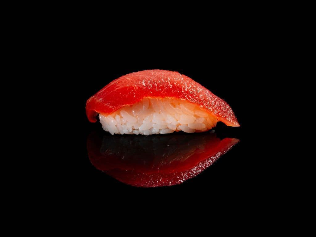Red Tuna Sushi (2pcs)