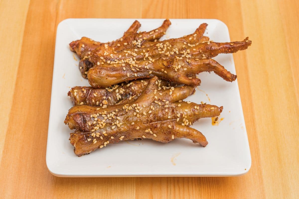 Roasted Chicken Claw (2 Skewers) 烤鸡爪