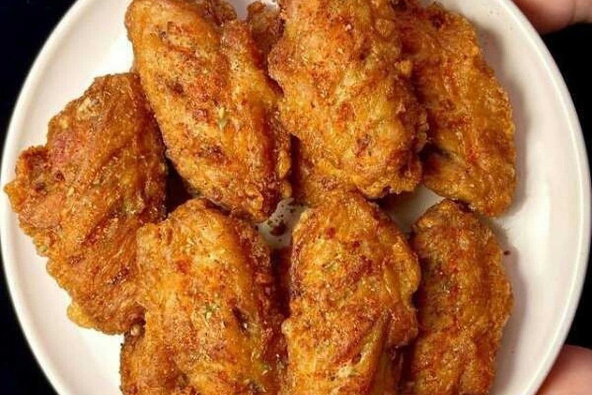 A23. Crispy Chicken Wings