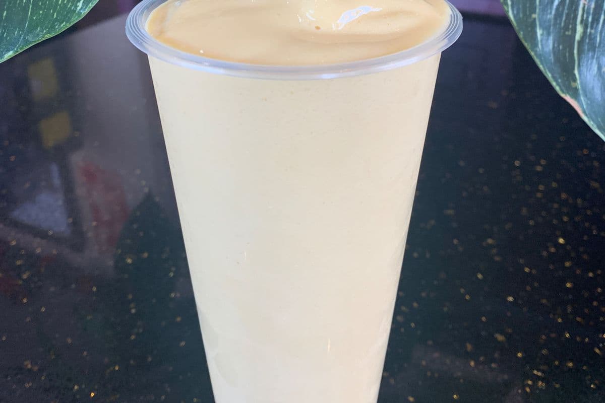 D11. Mango Milk Tea