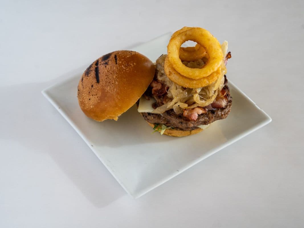 Cheeseburger de luxe / Deluxe Cheeseburger