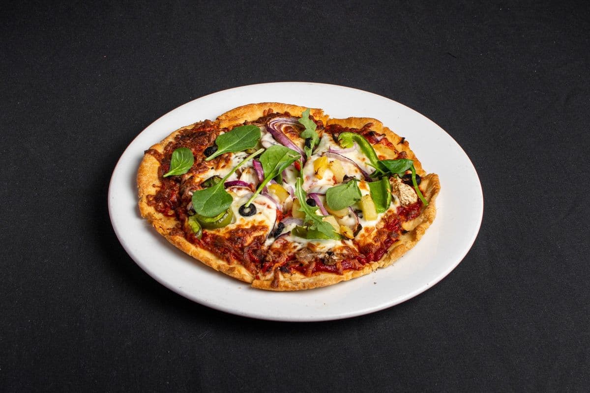 Mediterranean Pizza