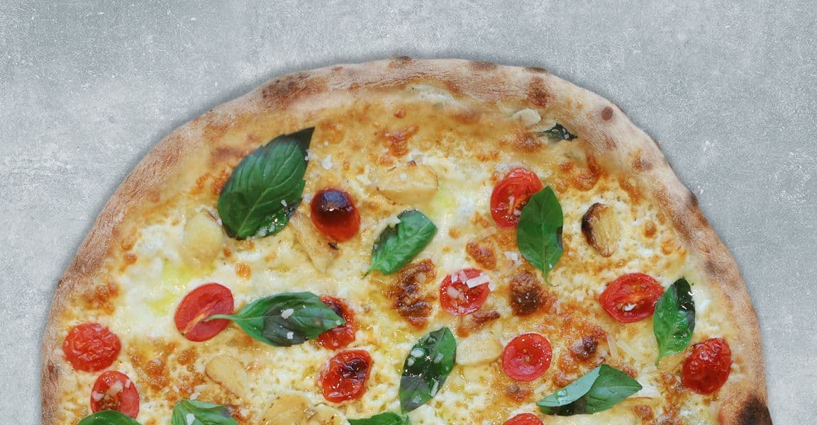14" Medium Bianco Pizza