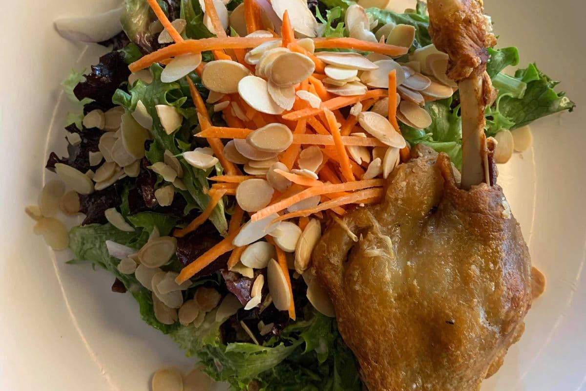 La salade de confit de canard / The Duck Confit Salad