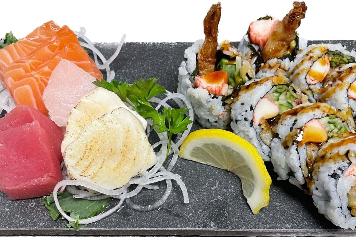 Sashimi (8 pcs) and Dynamite (8 pcs)