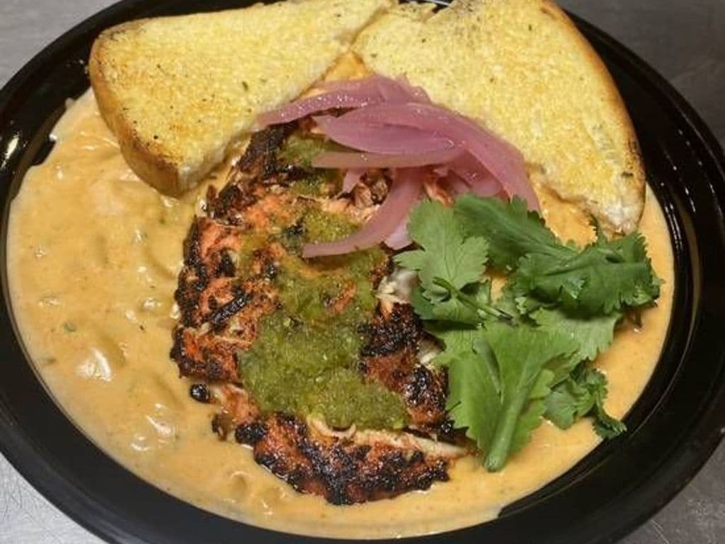 Tandoori Chicken Macaroni and Cheese