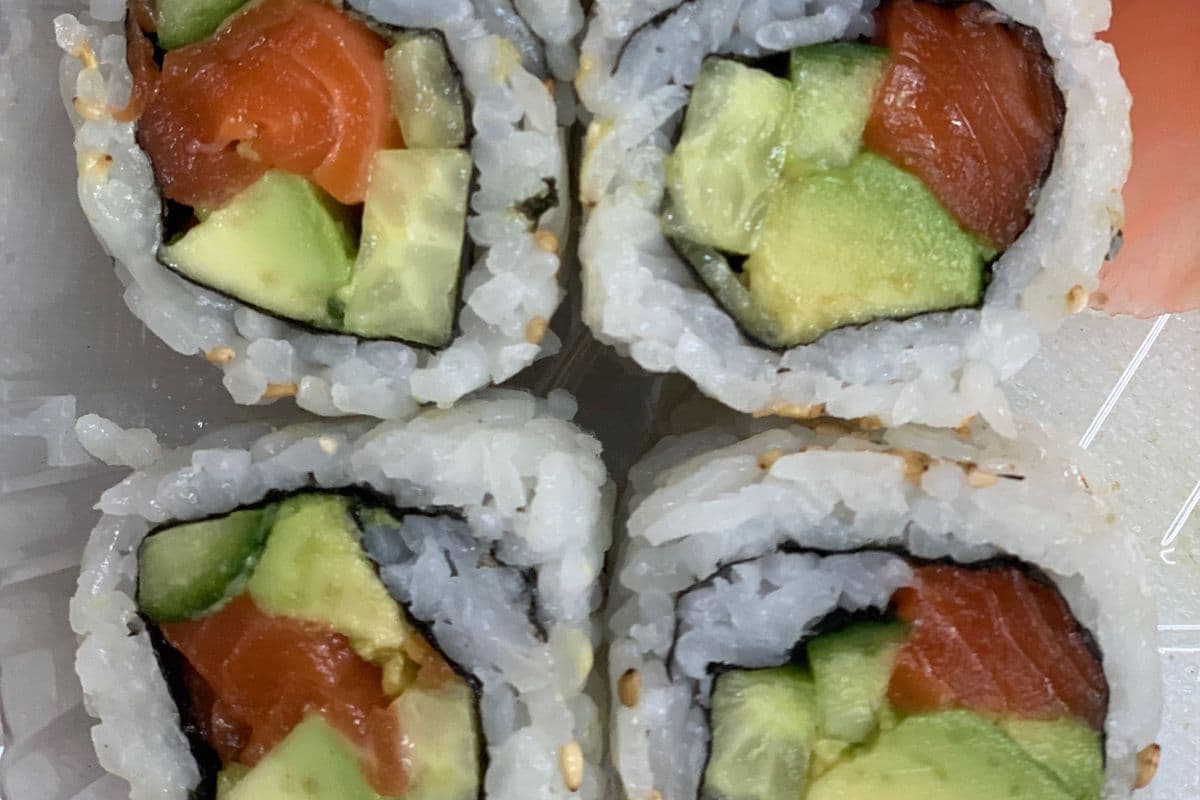 S7. Salmon Roll