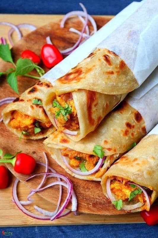 Veg Schezwan Frankie(2 pcs)