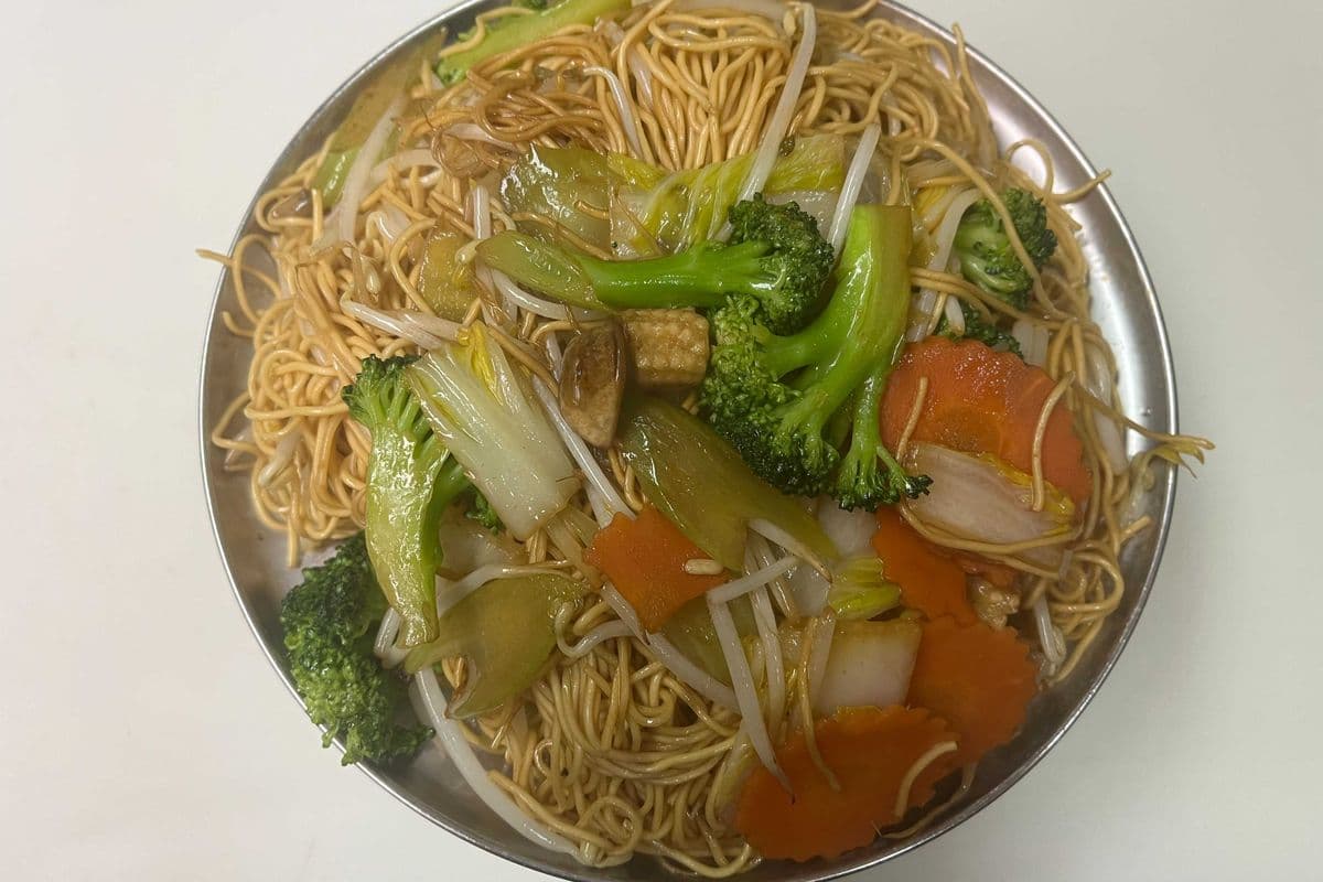 Vegetable Low Mein