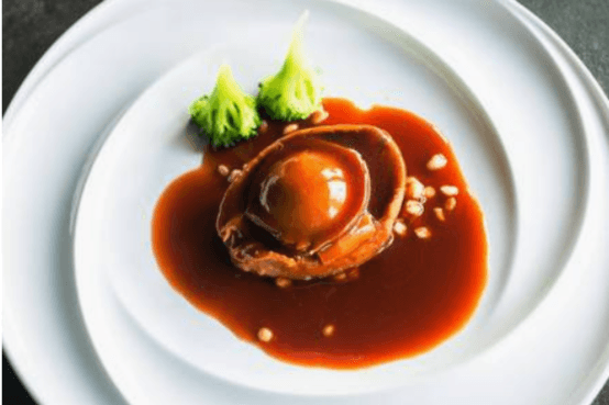 10 - Head Size Yoshihama Style Abalone (Per Person) 蚝皇十头吉品溏心鲍(位)