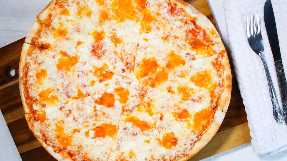 Cheese Pizza