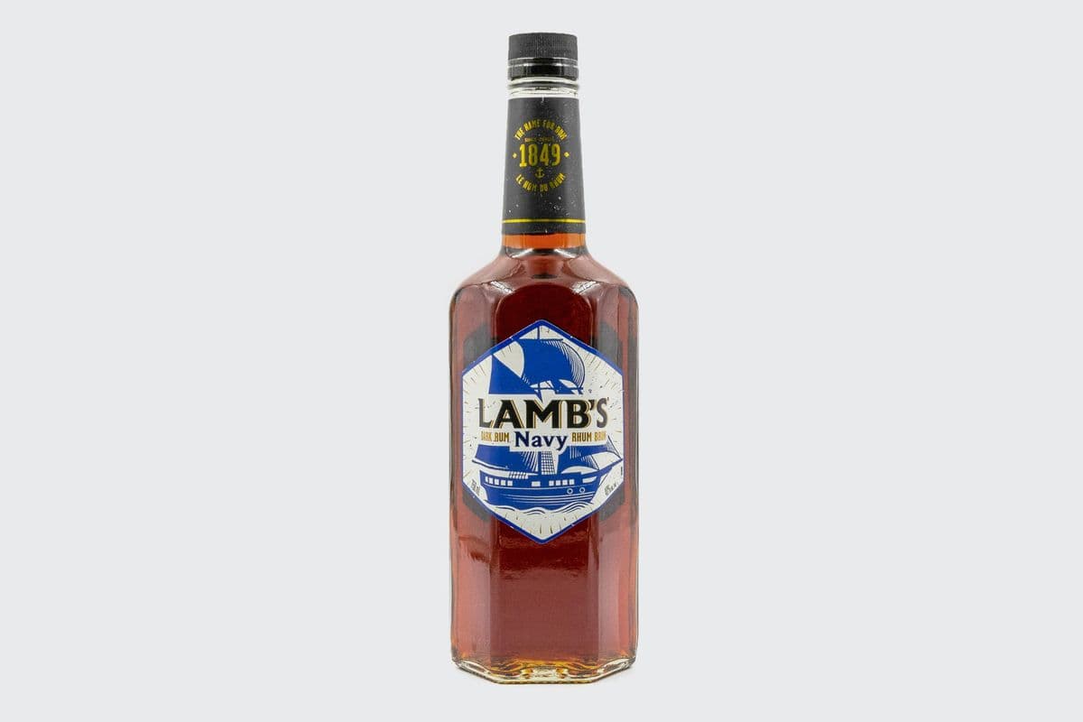 LAMB'S NAVY 750ML (1 x 750ML)