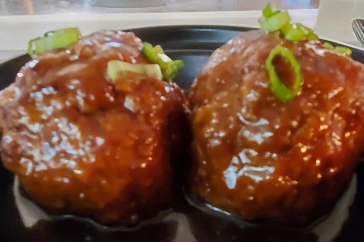 Shanghai Meatballs (上海狮子头)