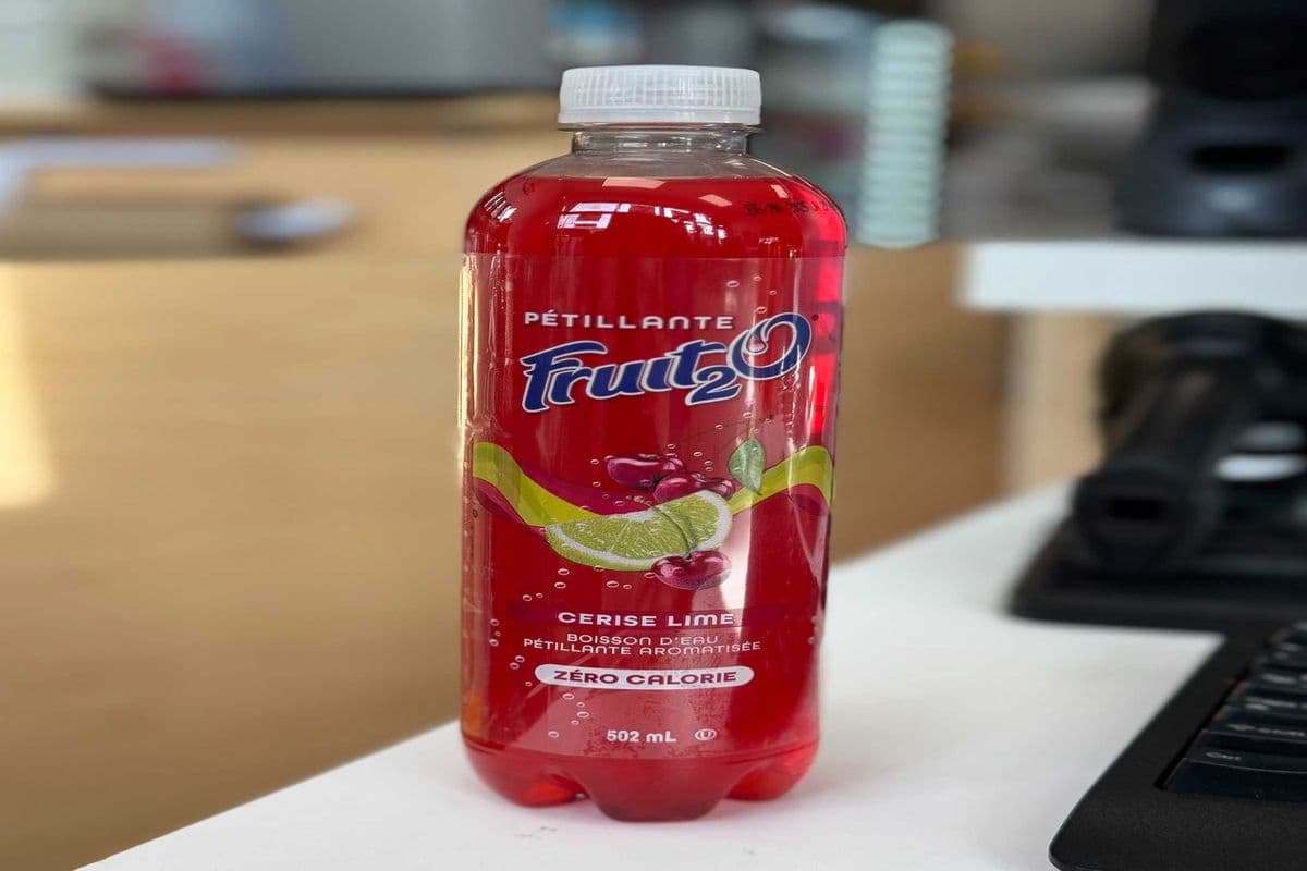 FRUIT 2 O (CERISE LIME) ZERO CALORIE (502ML) (0 Cal)