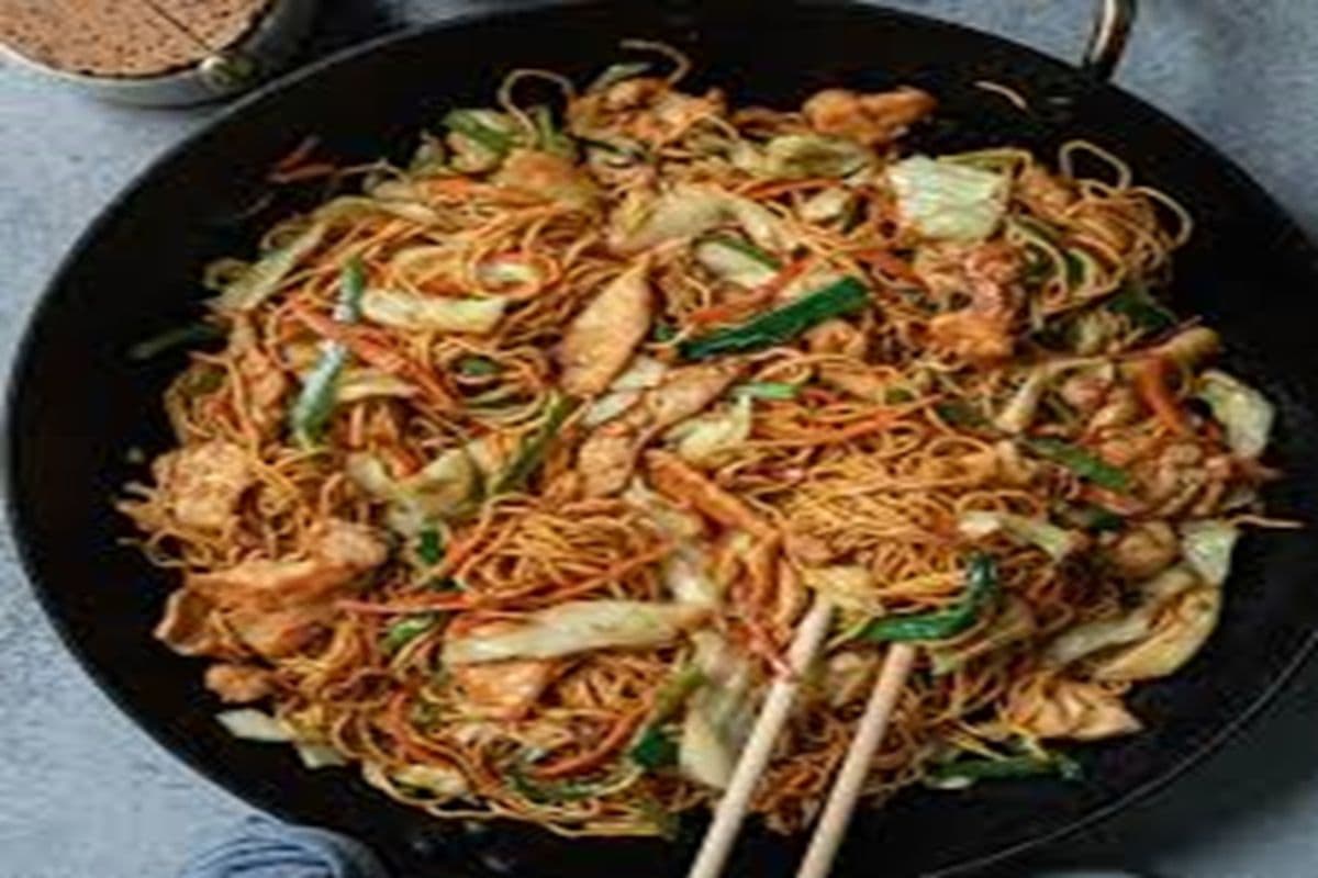 Anjappar Special Noodles