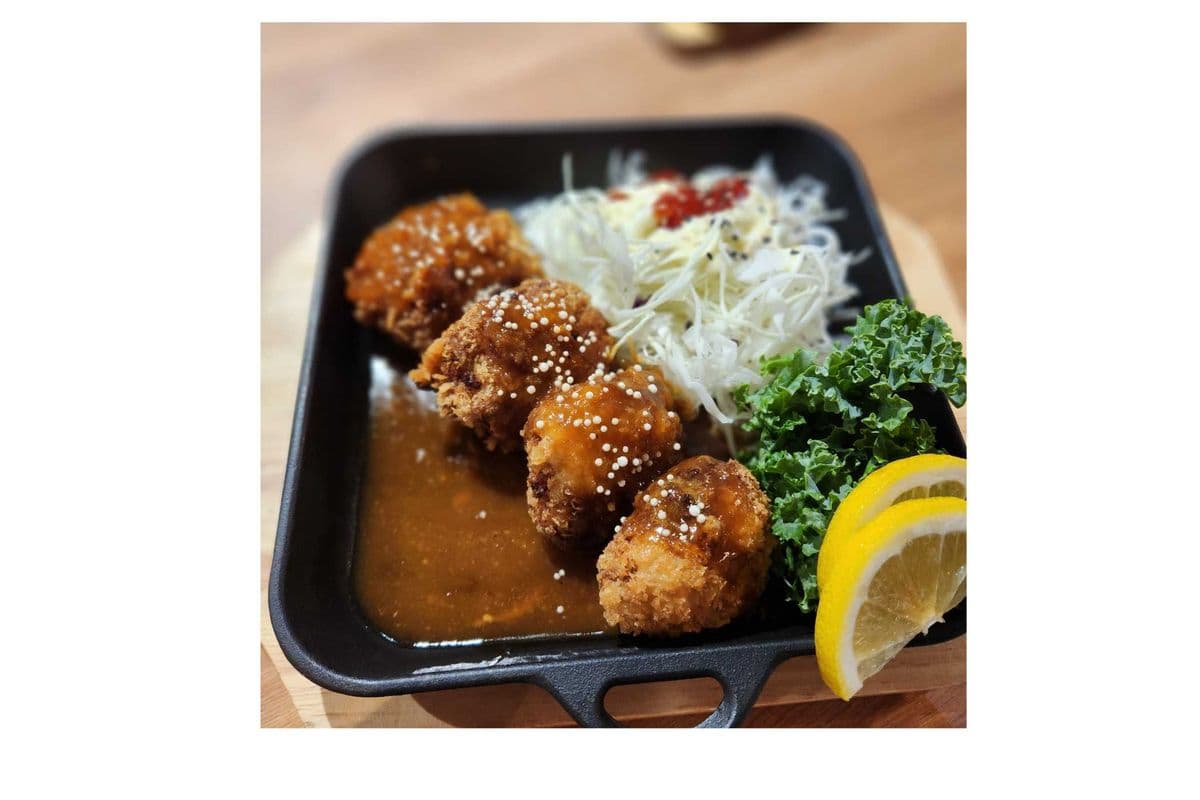 Menchi Katsu (Japanese Fried Hamburg Steak)