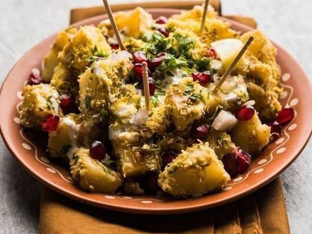 Aloo Tikki Chaat