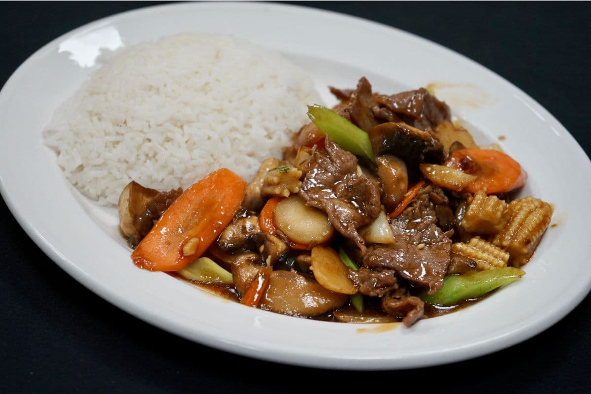 L4. Two Kinds of Mushroom Beef - Lunch