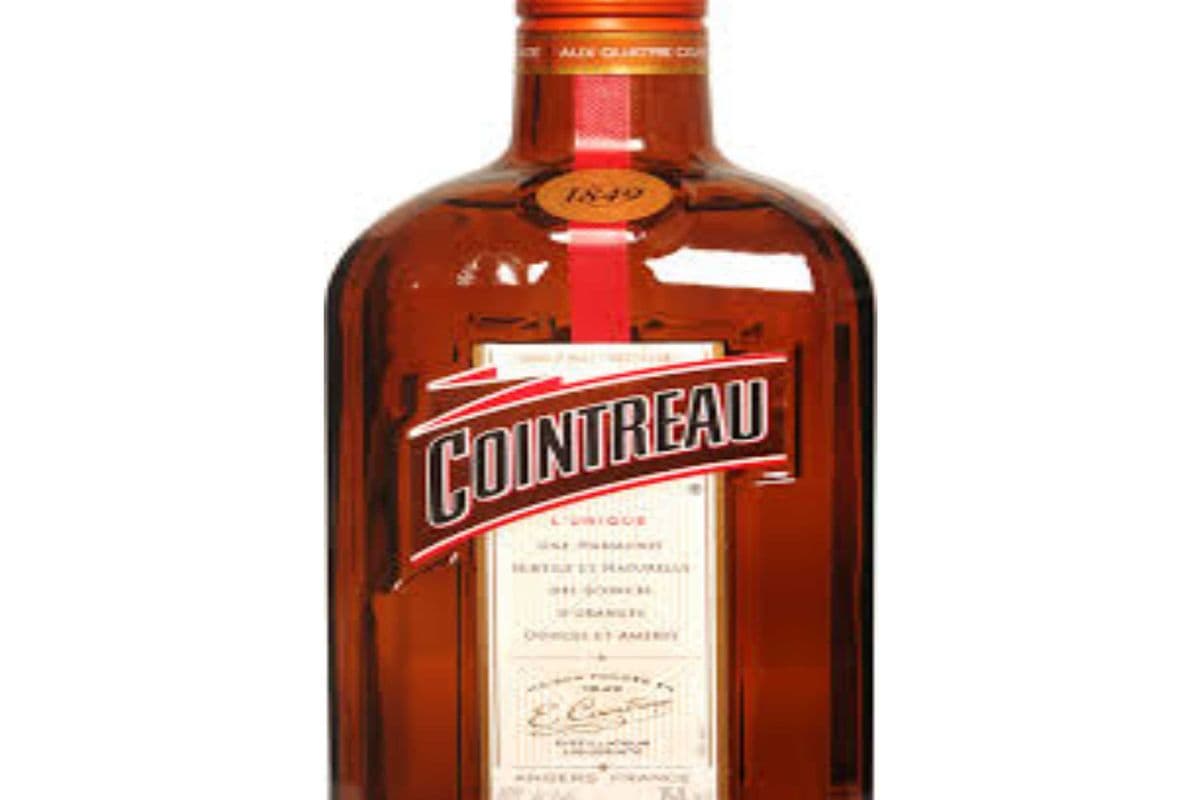COINTREAU (COINTREAU S A) 750ml (1 x 750ml)