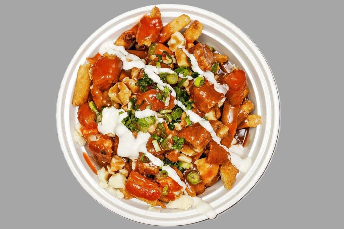 Regular Buffalo Chicken Poutine