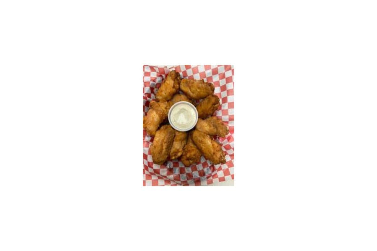 2 lb Chicken Wings Salt & Pepper or Buffalo
