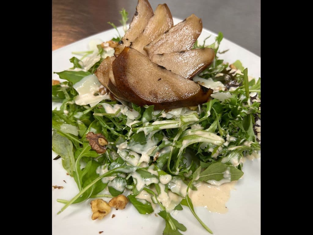 Pear and Arugula Salad V