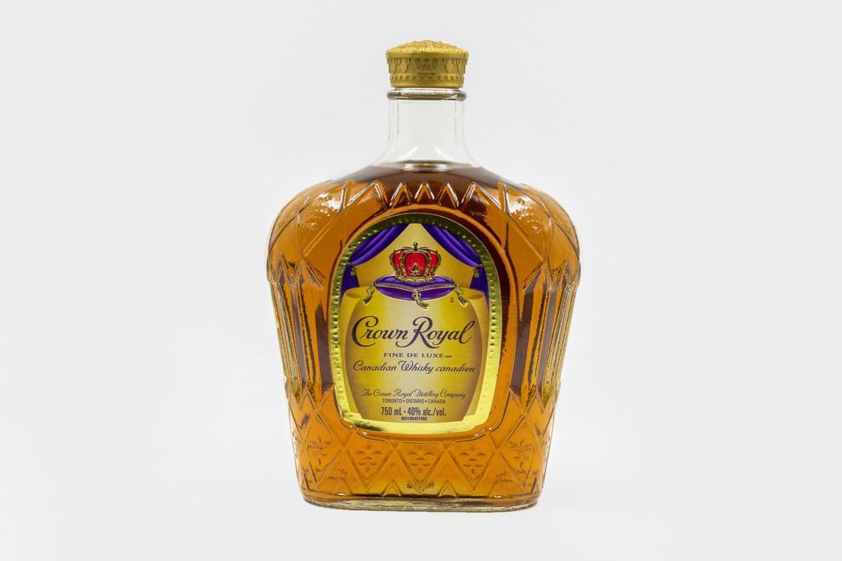 Crown Royal 750 ml (1 x 750ML)