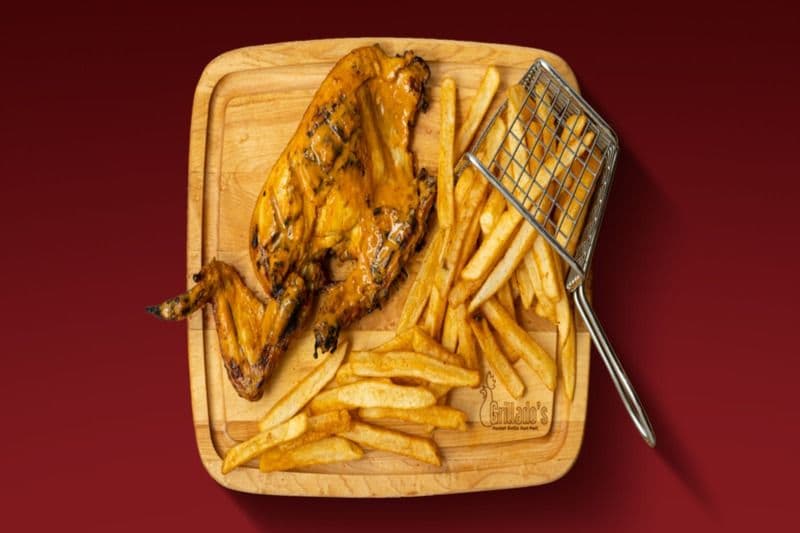Combo 1/4 poitrine et ailes de poulet / 1/4 Chicken Breast and Wings Combo