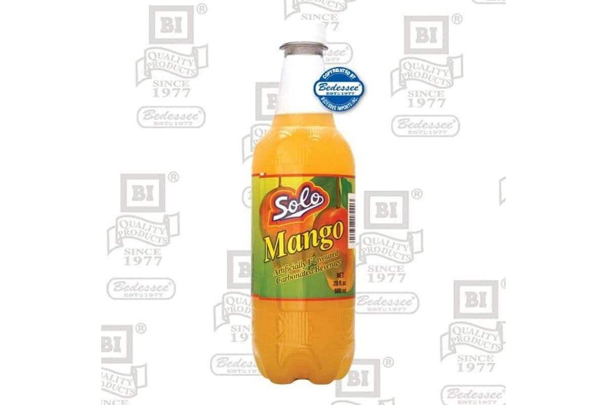 Solo Mango Soda (600 ml)
